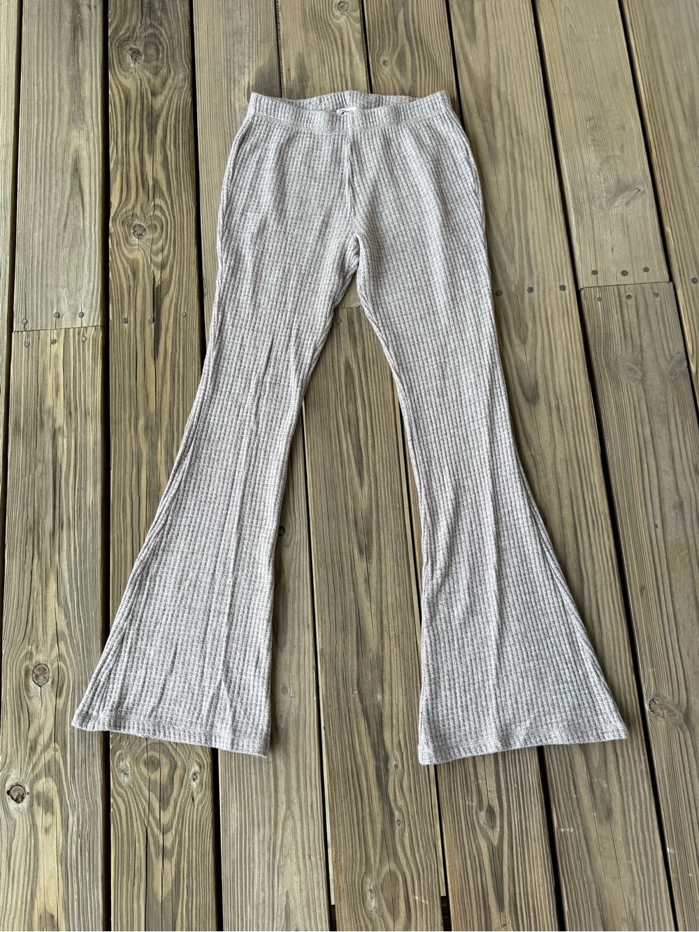 Garage Gray Waffle Knit Flare Pants - Women's Medium - Y2K